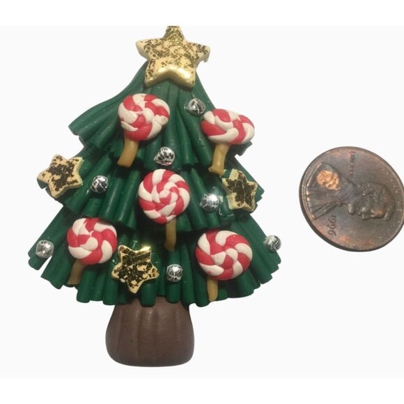 Christmas Tree Brooch Pin With Candy & Stars Design - Picture 4 of 10